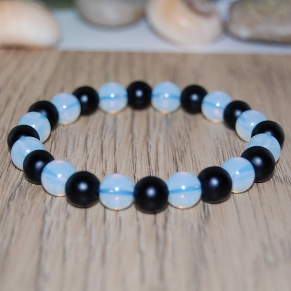 Opalite Onyx Bracelet,Clear and Black Bracelet,Onyx and Opal 8mm Beads - Picture 2 of 3